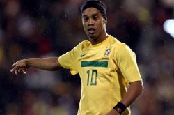 TheShy在勇士比赛中锐不可当，险胜引发热议！观众掌声雷动